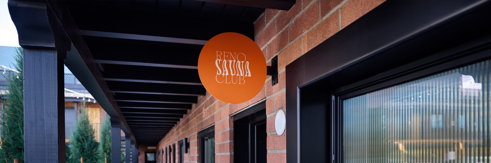 Reno Sauna Club at Best Bet signage